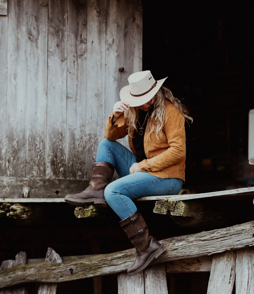 Men's Waterproof Leather SHORT Town & Country Boots by Outback