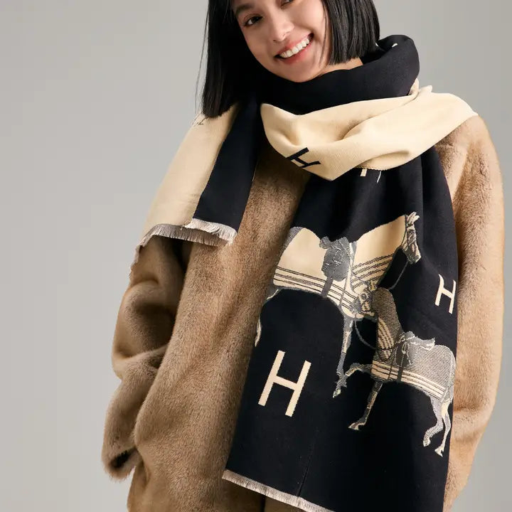 Equestrian Black /Cream Stable Reversible Wrap 380E 1608BKCR SS25