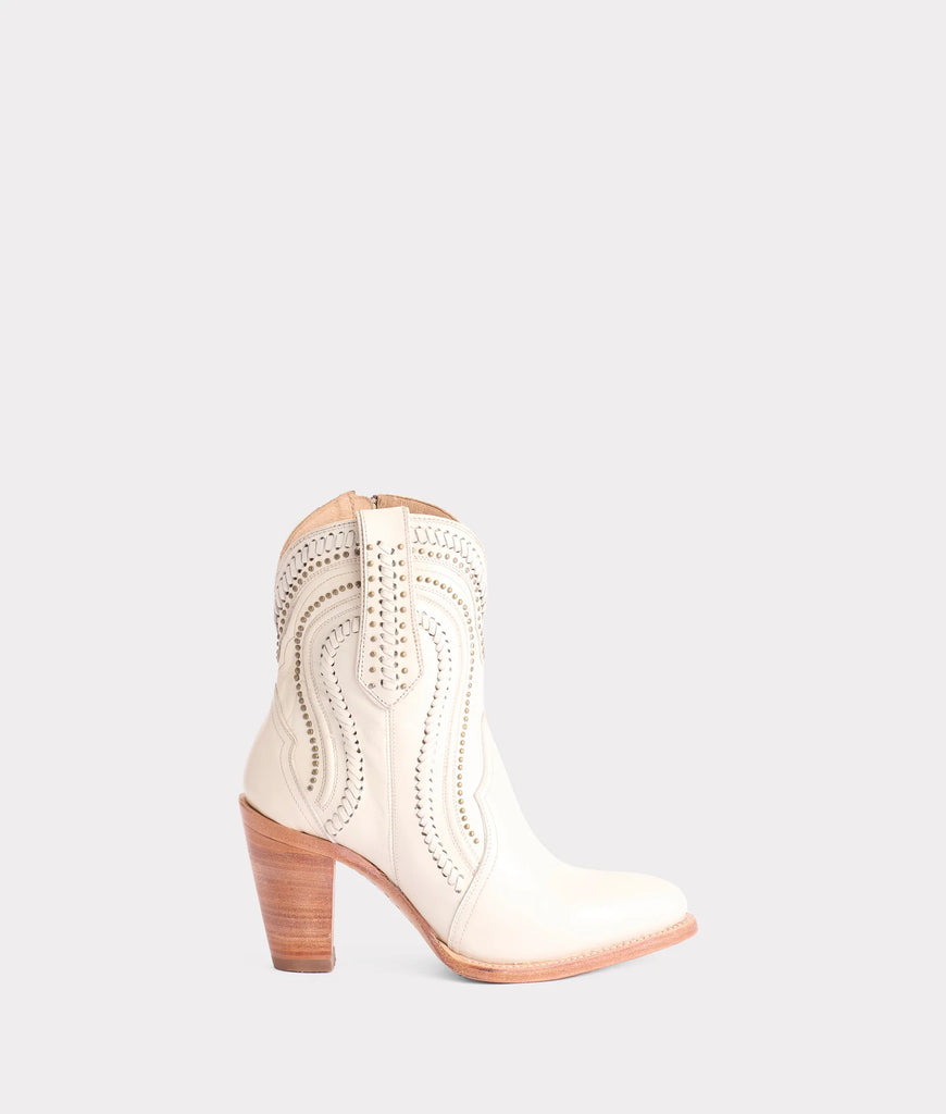 Lucchese Women's White Ankle Shanae Boot M6091 SS25