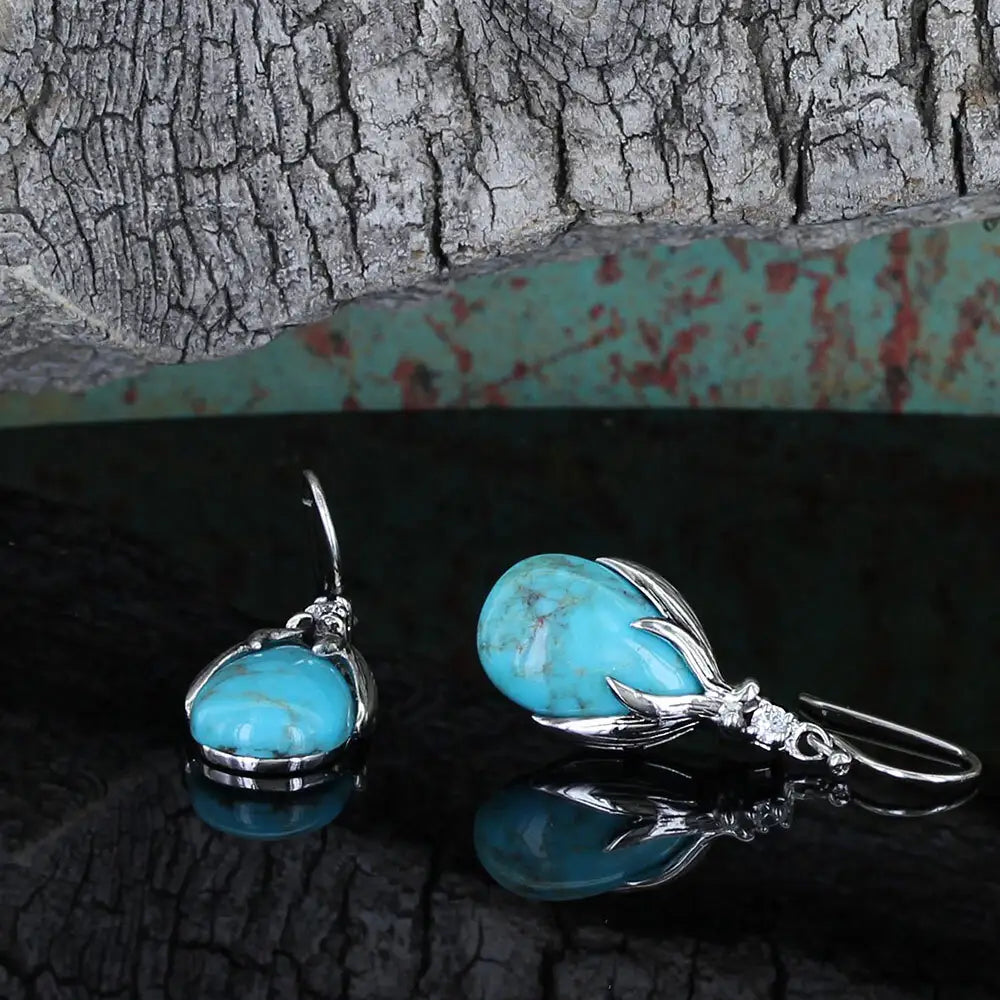 Montana Silversmiths Jewelry Pursue the Wild Crowns of Glory Turquoise Earrings SLKTER2801 SS25
