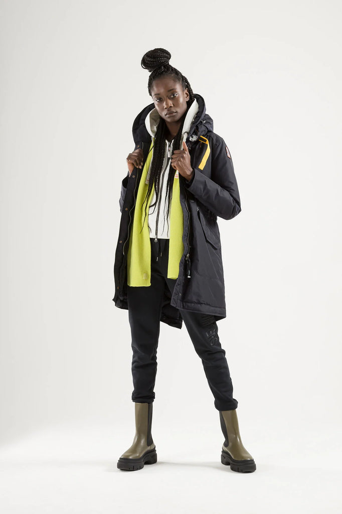 Parajumpers Tank Base Women's Black Winter Jacket  FW2325up