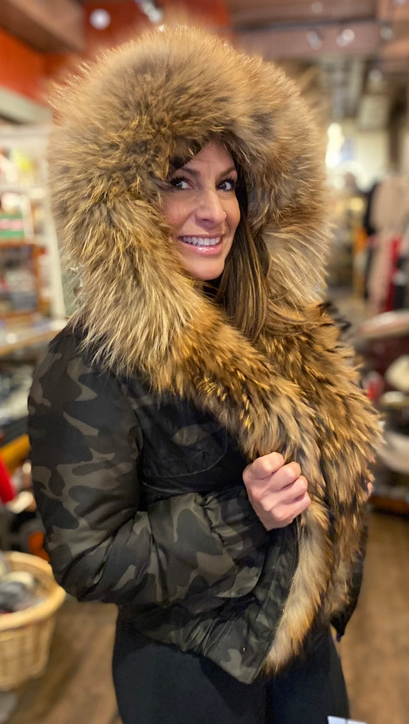 Bergen Of Norway Womens Ashley Camo Finnish Raccoon Fur Winter Bomber Jacket