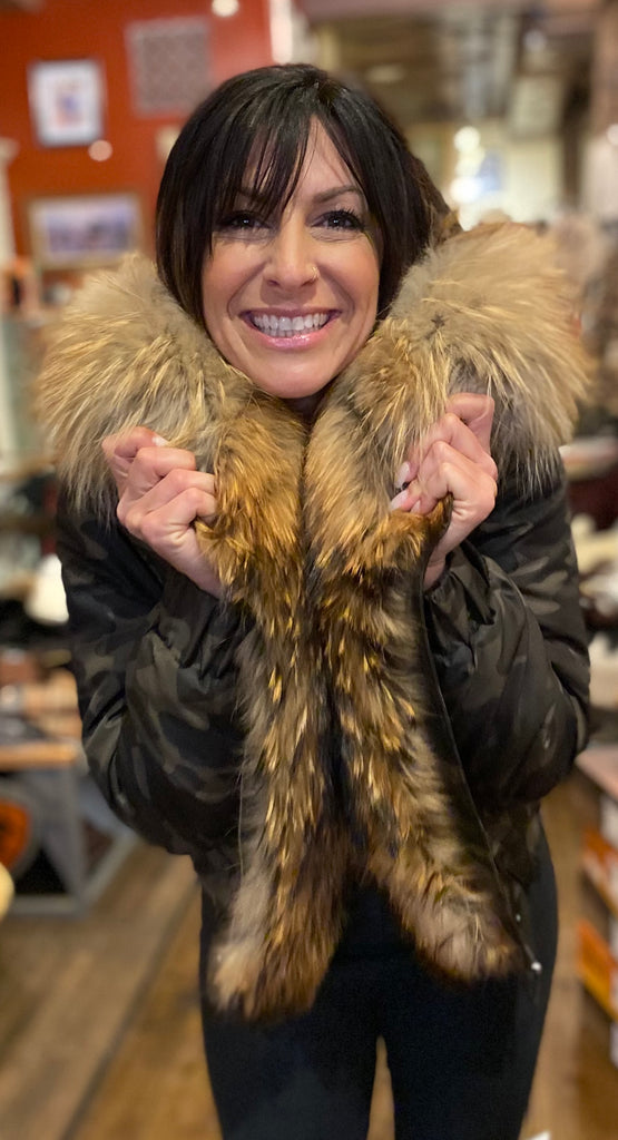 Bergen Of Norway Womens Ashley Camo Finnish Raccoon Fur Winter Bomber Jacket