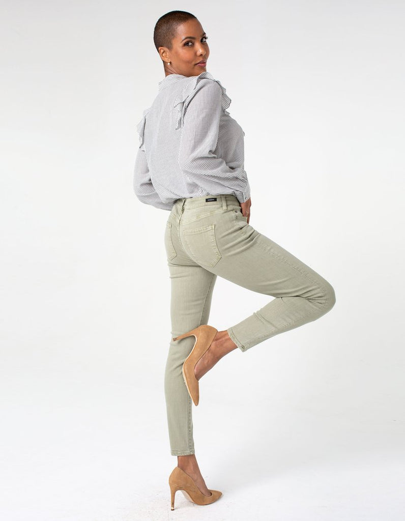 super soft with amazing stretch pant