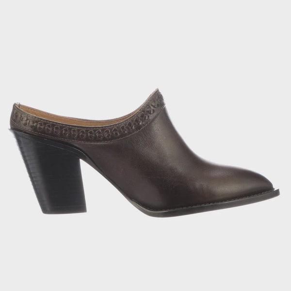 Lucchese Women's I6112 Patti Mule Slide Shoe Chocolate SS25 - Saratoga Saddlery & International Boutiques