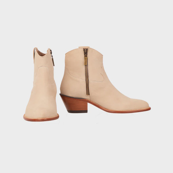 Lucchese Women's I6525 Lilah Bootie Cream Mid Boot - Saratoga Saddlery & International Boutiques