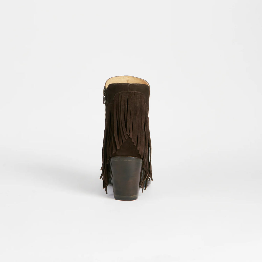 Lucchese Women's Fringe M6083 Maypop Western Suede Shoe in Choco brown