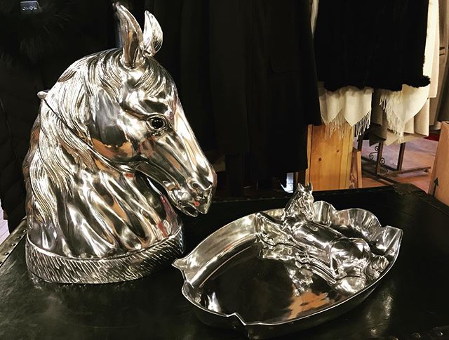 Arthur Court Horse Figural Chip & Dip Dish 104096 - Saratoga Saddlery & International Boutiques