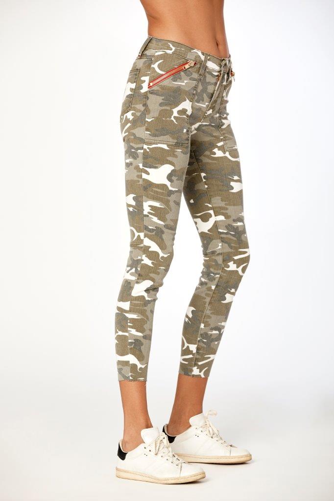 Etienne Marcel Womens Red Zipper Camo Jeans - Saratoga Saddlery & International Boutiques