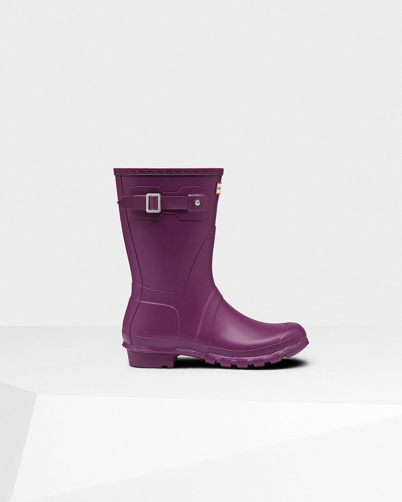 Hunter Original Short Matte Rain Boots Violet