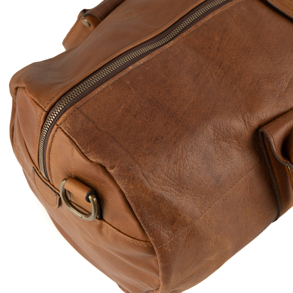 Moore & Giles Heirloom Duffle Bag in Oak - Saratoga Saddlery & International Boutiques