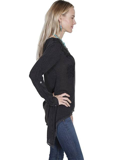 Scully Women's Shark Bite Blouse in Black - Saratoga Saddlery & International Boutiques
