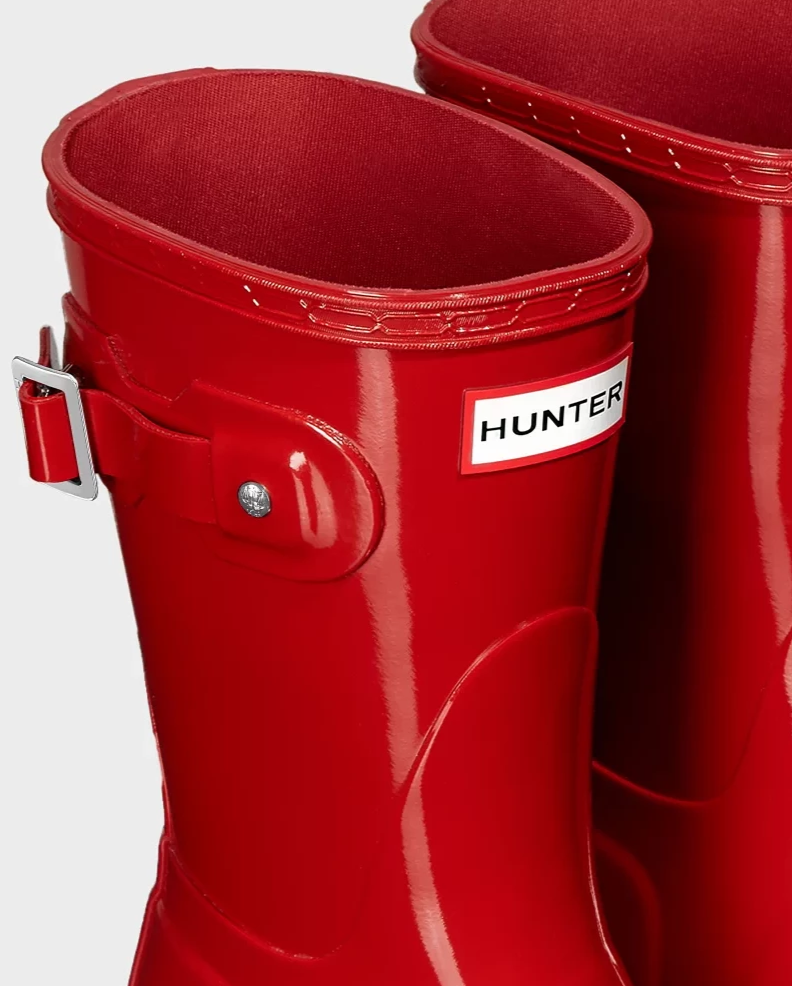 Short gloss red hunter boots top